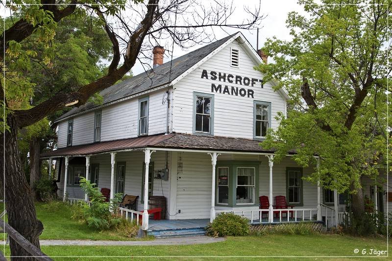 ashcroft_manor_02.jpg