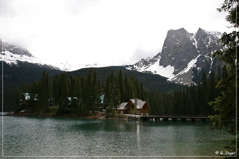 yoho_np_emerald_lake_05.jpg