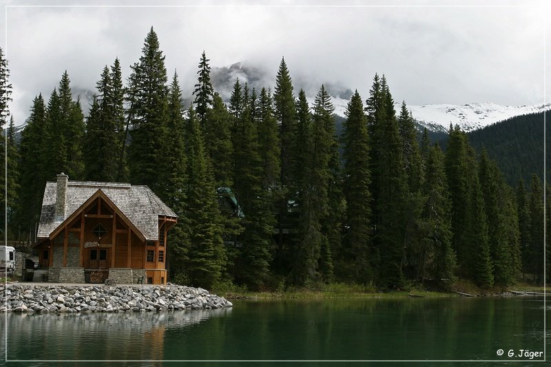 yoho_np_emerald_lake_06.jpg