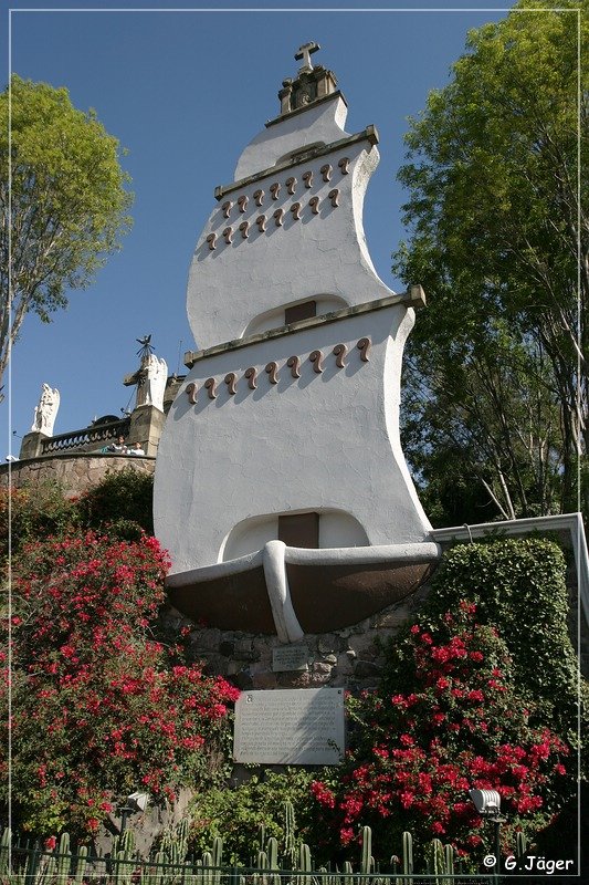 basilica_guadalupe_08.jpg