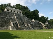 Palenque, Teil 1: Tempel der Inschriften; Palast