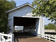 crawfordsville_covered_bridge_01