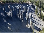 crater_lake_pinnacles_06