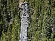 crater_lake_pinnacles_07