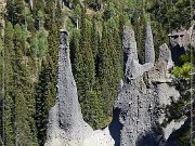 crater_lake_pinnacles_15