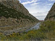 wind_river_canyon_03