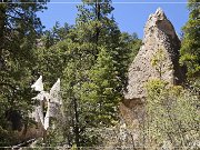 La Cueva Tent Rocks, La Cueva