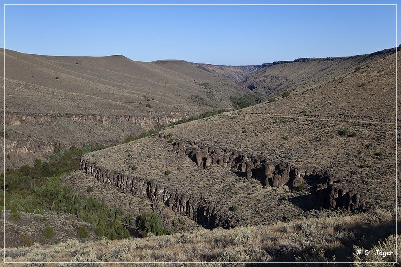 jarbidge_canyon_pinnacles_02.jpg