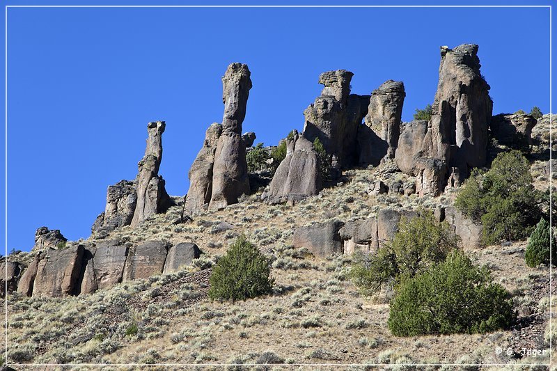 jarbidge_canyon_pinnacles_17.jpg