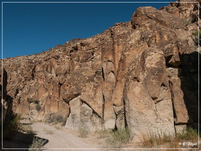 valley_of_faces_030.jpg