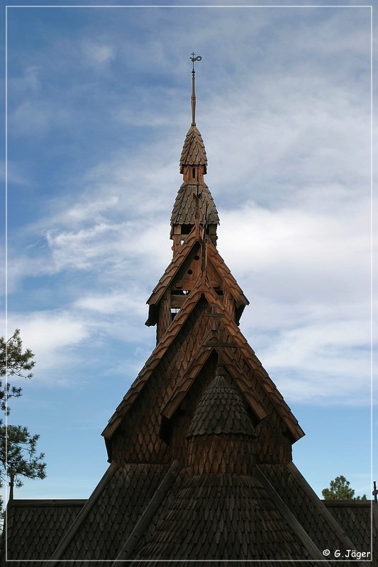 stavkirke_chapel_02.jpg