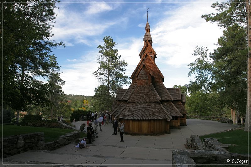 stavkirke_chapel_04.jpg