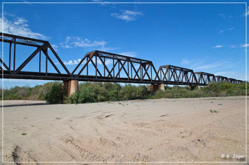 Metallbrücke über den Gila River